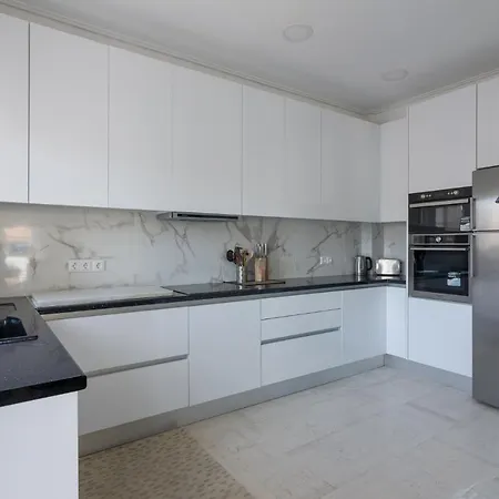 Spacious And Modern Flat For 4 Athens Exterior photo